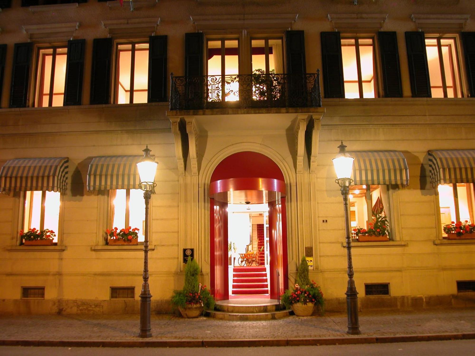 Hotel Post Glarnerhof Glarus Exterior photo