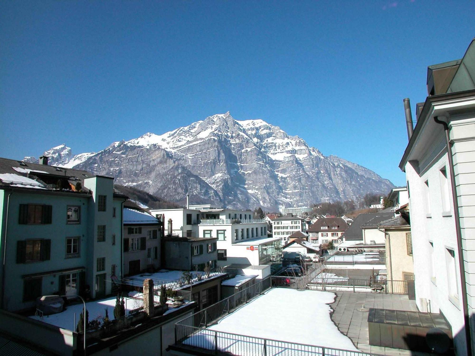 Hotel Post Glarnerhof Glarus Exterior photo
