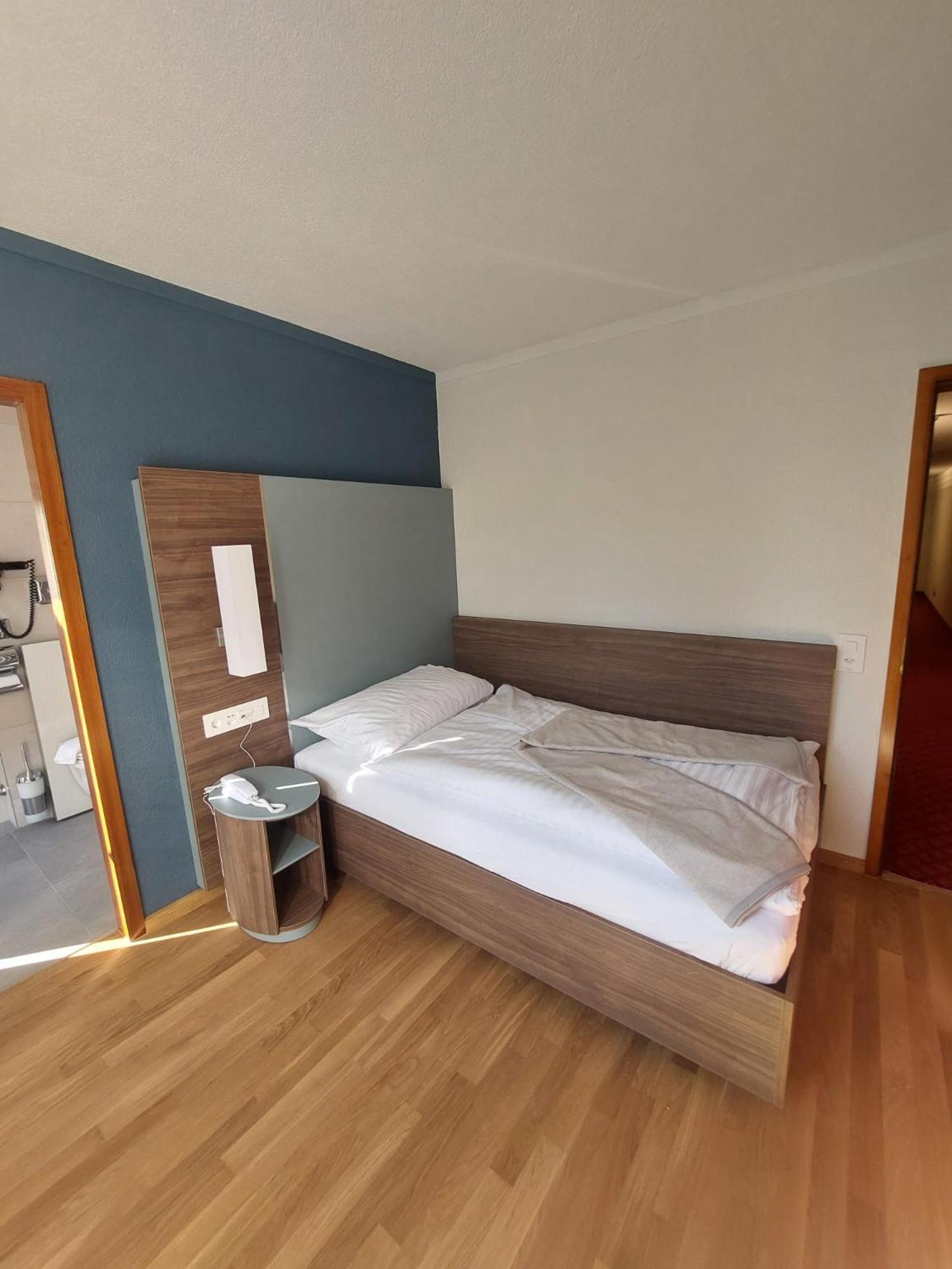 Hotel Post Glarnerhof Glarus Exterior photo